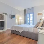 Aparthotel Thea - Centro Storico