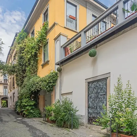 Thea - Centro Storico Aparthotel