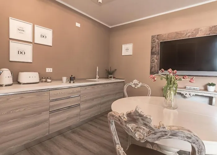 Thea - Centro Storico