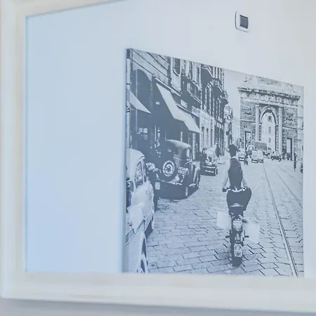 Ξενοδοχείο με διαμερίσματα Thea - Centro Storico 4*
